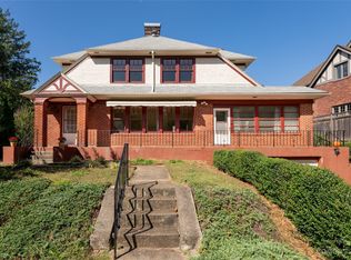 7 Lynwood Rd, Asheville, NC 28804