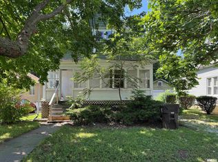 1108 W McClure Ave, Peoria, IL 61604