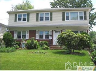235 Rankin Ave, Cranford, NJ 07016
