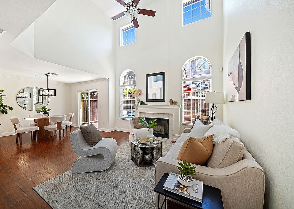 1st image of 807 Destiny Ln