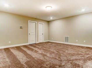 8101 Manakel Dr, Stokesdale, NC 27357