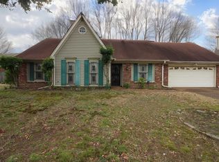 4161 Old Village Ln, Memphis, TN 38125