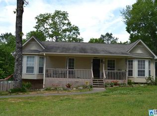 52 Oak Dr, Remlap, AL 35133