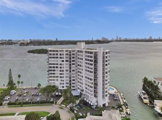11930 N Bayshore Dr APT 1407, North Miami, FL 33181