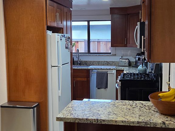 Kitchen with counter seating.