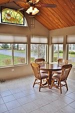 4th image of 18253 Murphy Cir