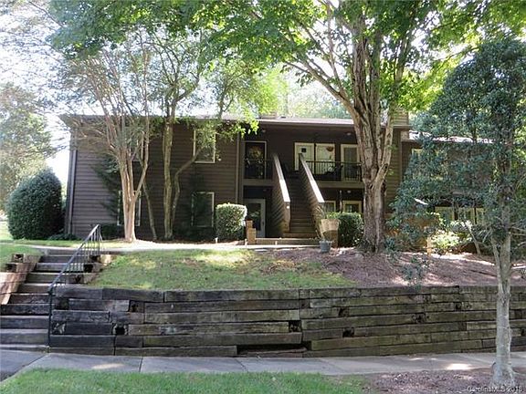 2nd image of 3601 Colony Crossing Dr