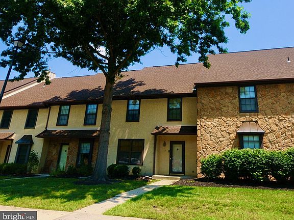 2nd image of 119 Allens Ln #1410