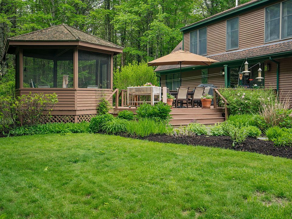1st image of 17 Wildrose Lane