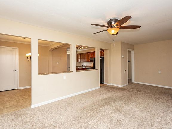 5th image of 600 Boenecke Ct