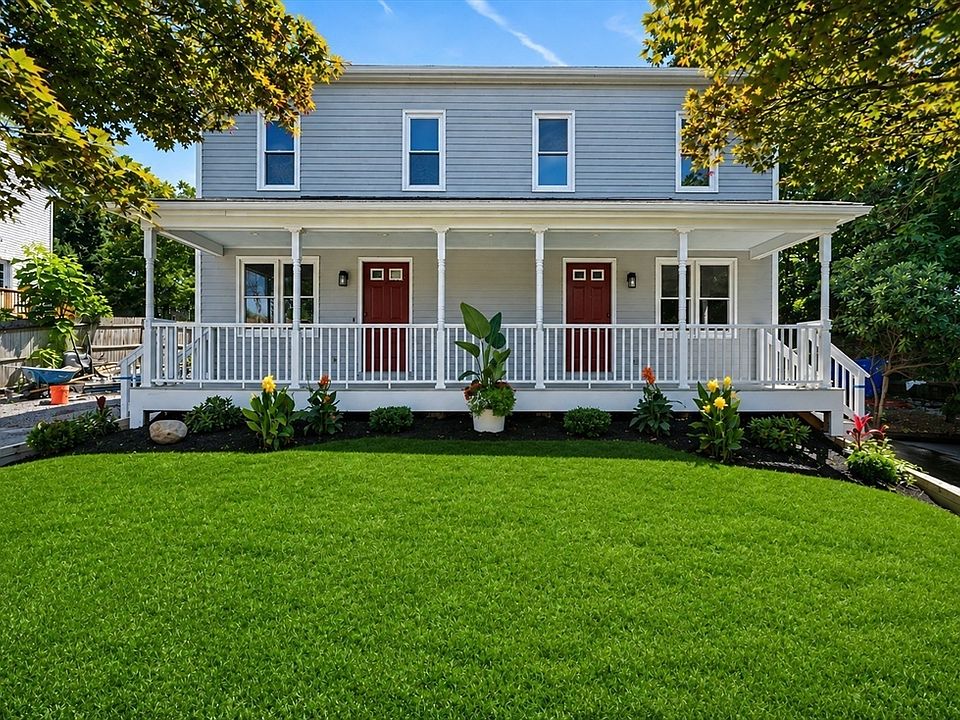 1st image of 28 Lawn St #28