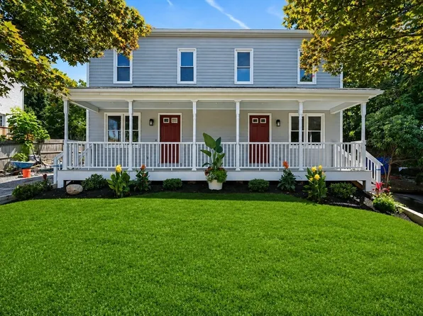 28 Lawn St #28, Attleboro, MA 02703