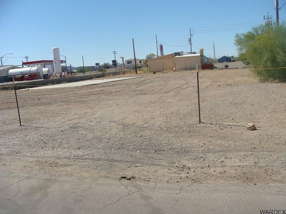 1st image of 415 N Moon Mtn Lot 0
