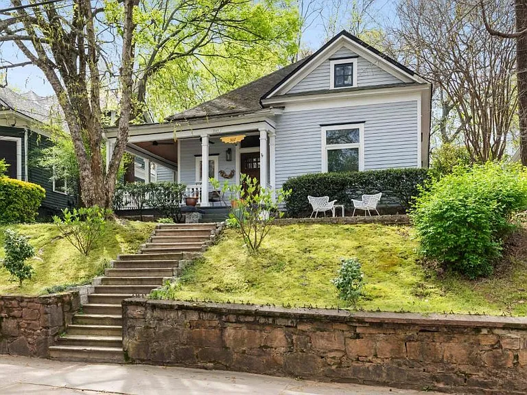 307 Georgia Ave SE — Photo 69