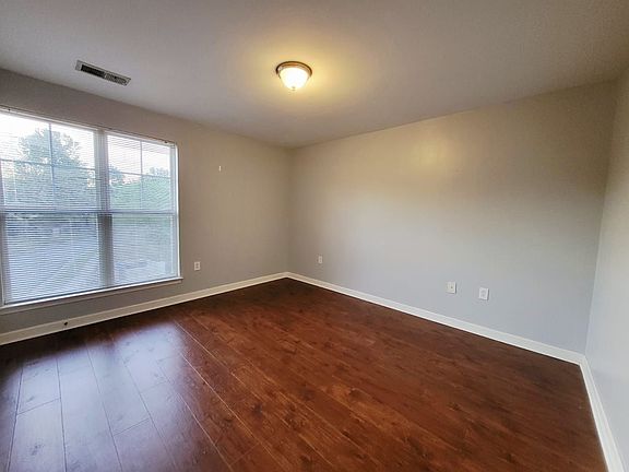 5th image of 339 Westbend Dr