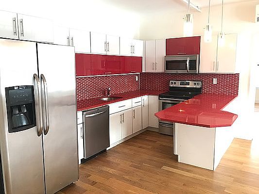 1st image of 177 W 26th St #605