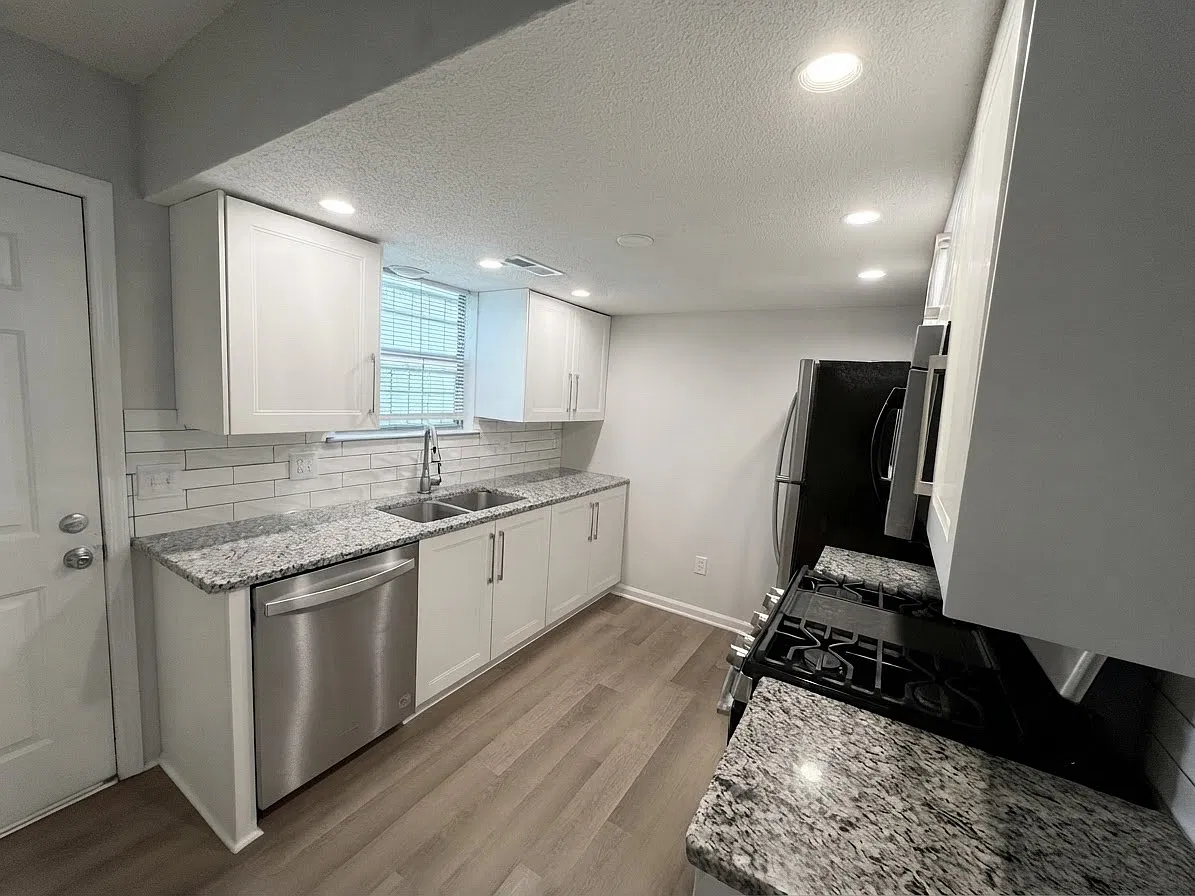 411 Donaldson Rd — Photo 2