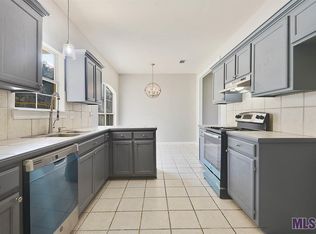 10027 Lexington Dr, Denham Springs, LA 70706