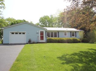 3644 Ontario Center Rd, Walworth, NY 14568