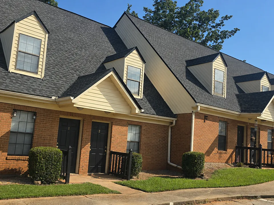 Hillcrest Apartments