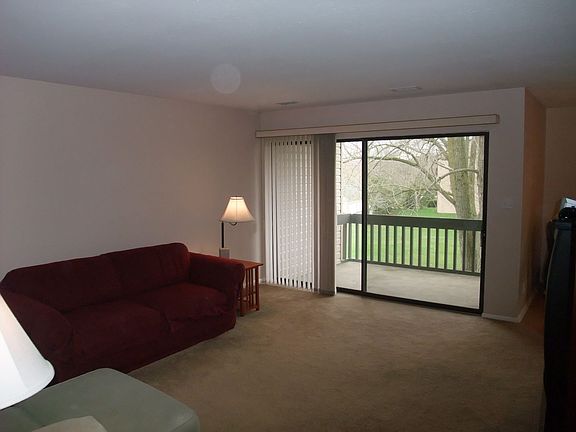 2nd image of 6270 Greenwood Pkwy APT 503