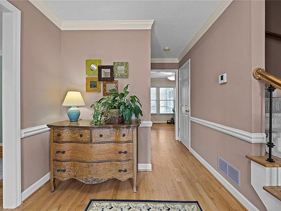 3rd image of 3703 Tattershall Dr