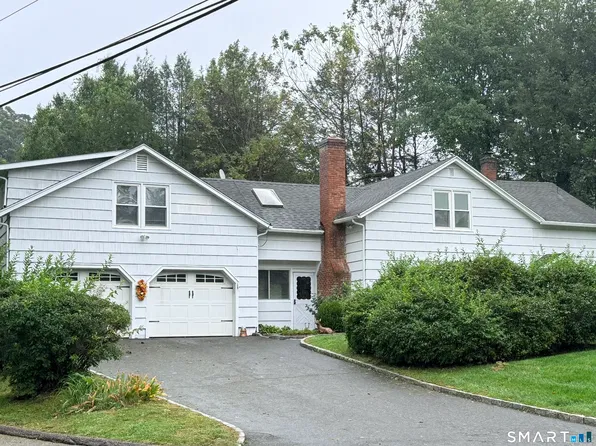 56 Richmondville Ave, Westport, CT 06880