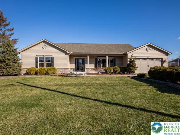 4934 Steuben Rd, Nazareth, PA 18064