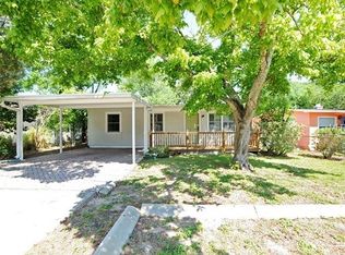 1015 Conant Ave, Safety Harbor, FL 34695
