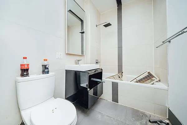 Rented by Nooklyn NYC LLC | media 32