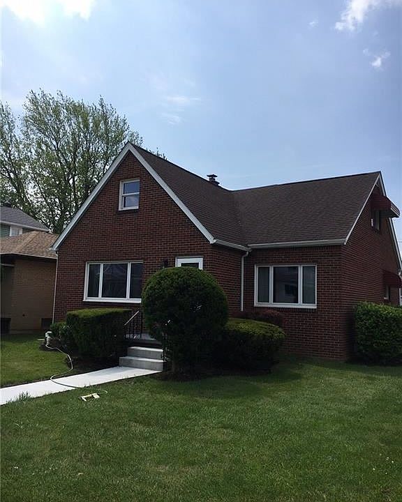 1st image of 53 Magnolia St