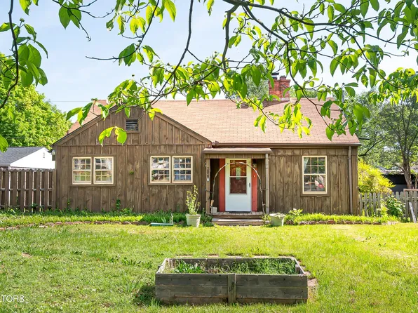 204 Rose Ave, Alcoa, TN 37701