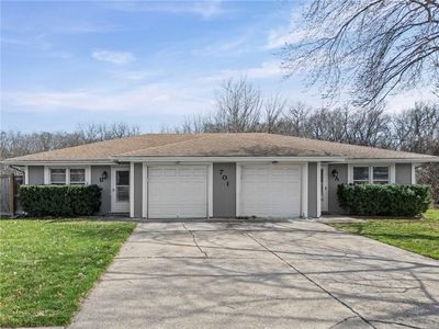 701 NE Banner Dr, Lees Summit, MO, 64086