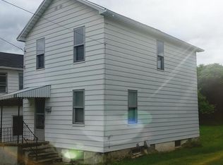 365 Carver St, Plymouth, PA 18651