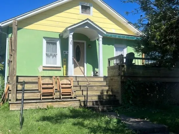 1522 Lavalette Ave, Elkins, WV 26241