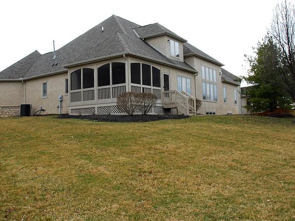 2nd image of 8108 Flynn Ln
