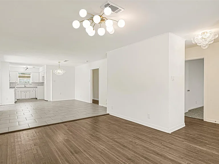 9524 Truscon Dr — Photo 5