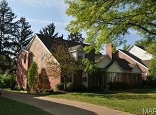 127 Topton Way, Saint Louis, MO 63105
