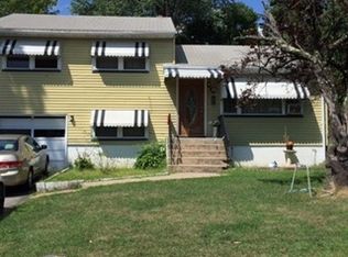 19 Adler Ct, Rockaway Boro, NJ 07866