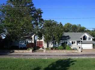 1137 Cedar Point Rd, Sandusky, OH 44870