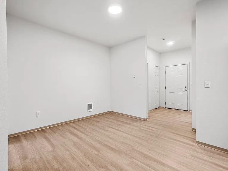 Southwood Park Apartment Homes — Photo 19