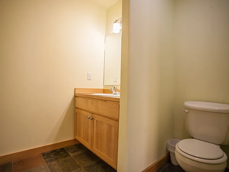 2160 Salmon Ln — Photo 17