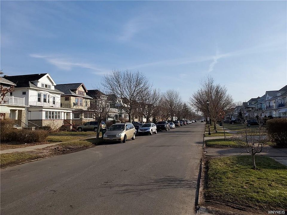 2nd image of 317 N Park Ave