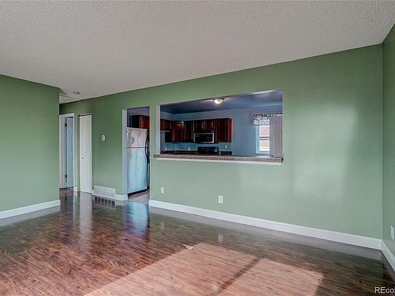 3rd image of 5557 Billings Street