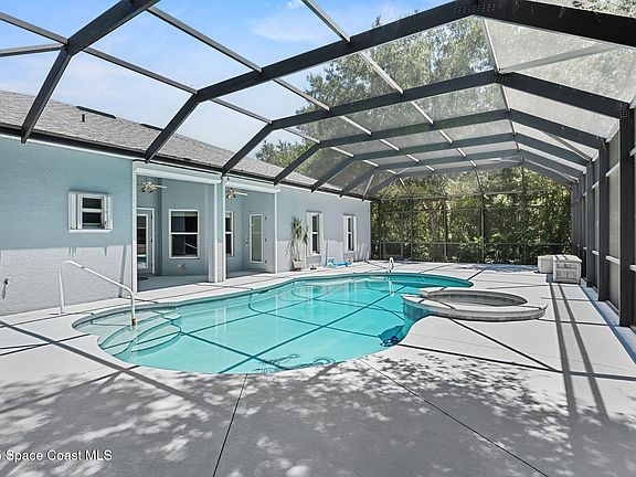 5th image of 5680 Seminole St