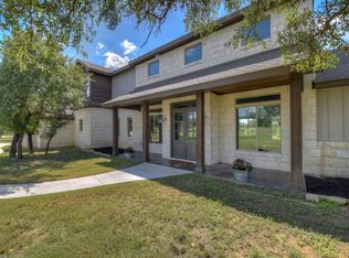 102 Oak Meadow Trl, Spicewood, TX 78669