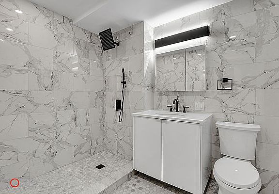 5th image of 205 E 124th St