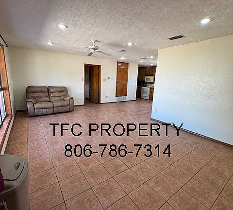 4th image of 2611 Gannon St