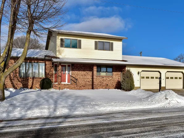 935 38th Ave, Winona, MN 55987