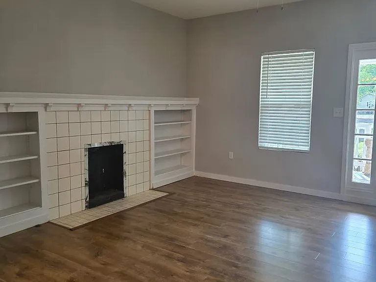 517 N Main St — Photo 7